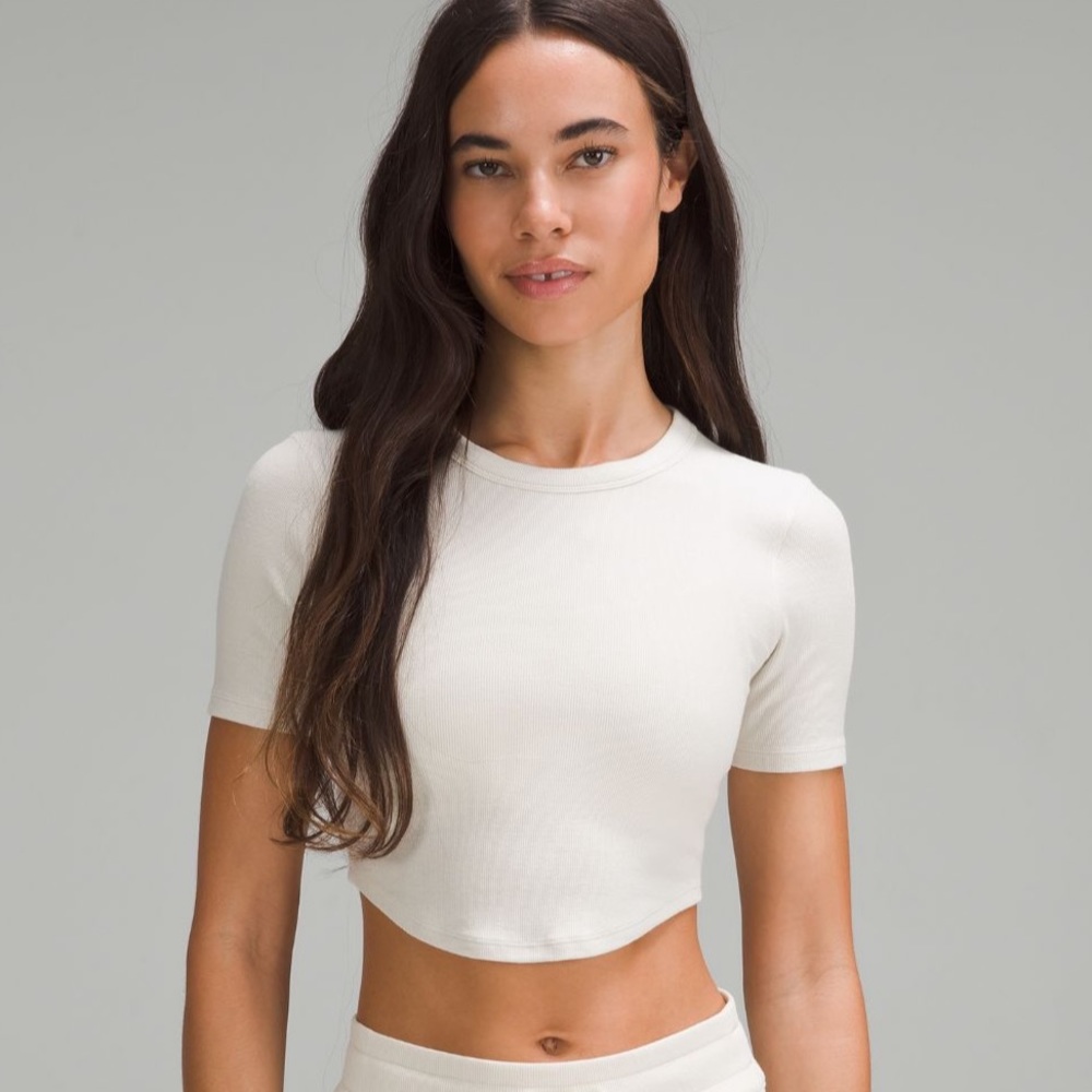 Lululemon Hold Tight Cropped t-shirt